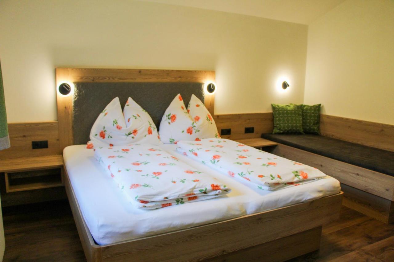 Bio Bauernhof Vorderoberlehen Hotel เวอร์เฟนแวง ภายนอก รูปภาพ